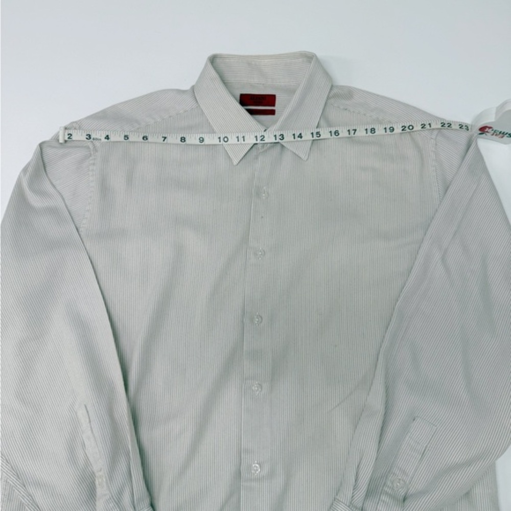 Aleani Fitted Performance Shirt - Picture 2 of 10